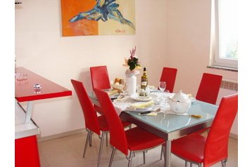 Hrvaška Privát Ičići, Eksterier